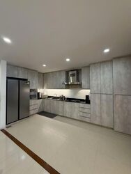 Chestnut Gardens (D23), Terrace #569351021